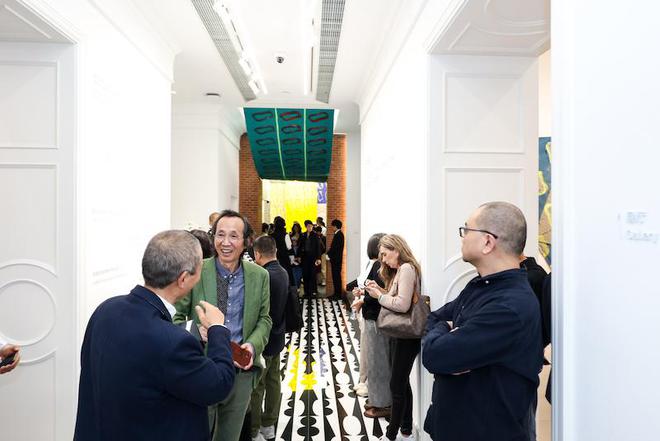 尔拉抽象艺术：一切都是最好的爱游戏ayx外滩展克洛德·维(图4)