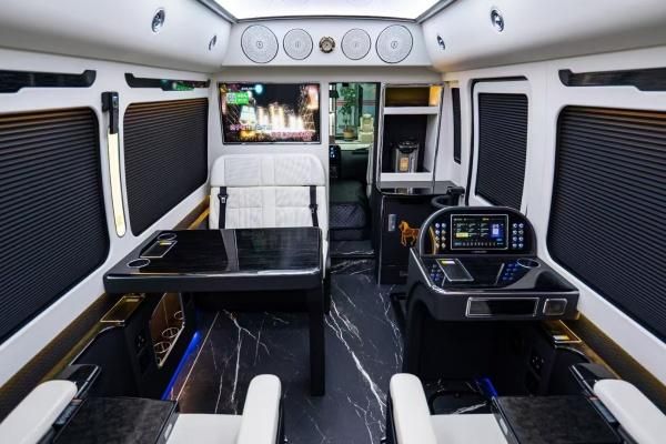 座多少钱12座红旗国悦价格爱游戏ayx红旗国悦12(图6)